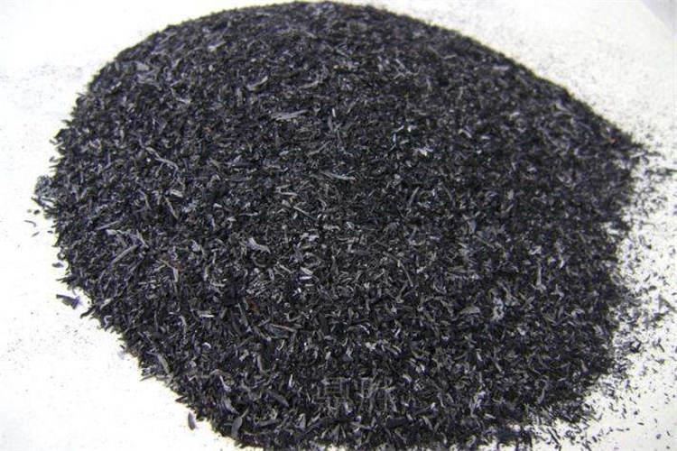 在工业生产上可用作钢、铁等生产的保温隔热材料，在农业上可用于蔬菜、花卉、苗木、果树及其他作物栽培、改良土壤